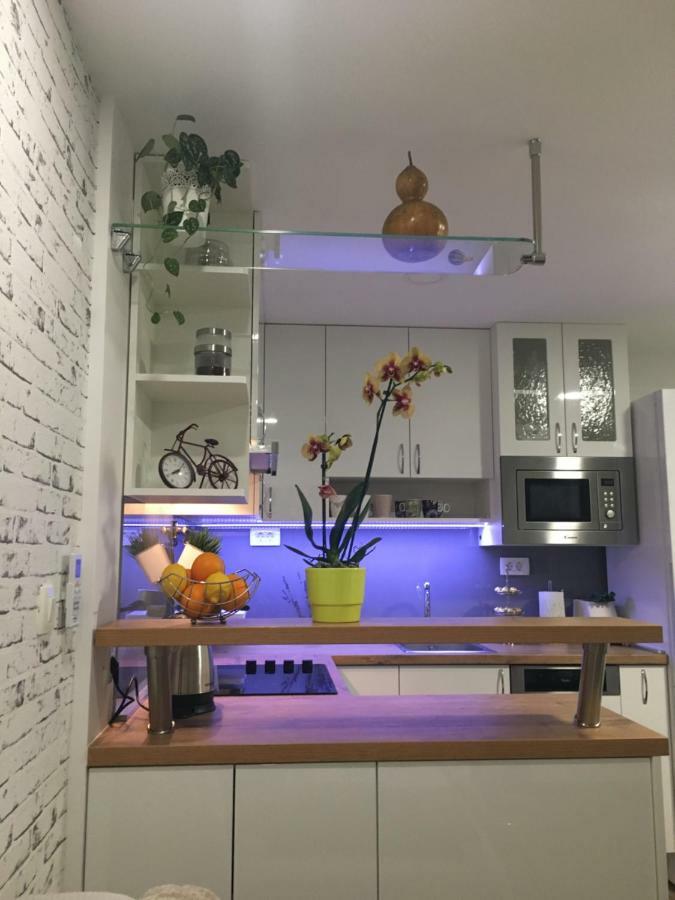 Narnia Appartement Split Buitenkant foto